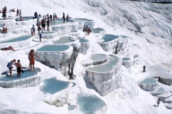 Σχολές Καπάτου Το Pamukkale της Τουρκίας